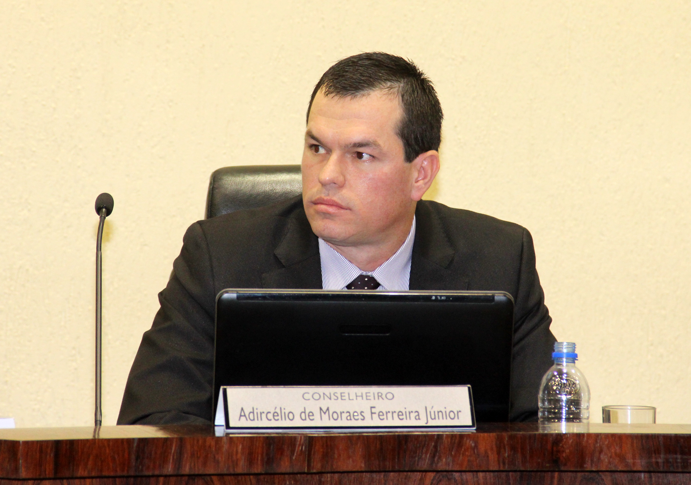 TCE/SC condena ex-prefeito de Romelândia a devolver R$ 1,5 milhão aos cofres do município